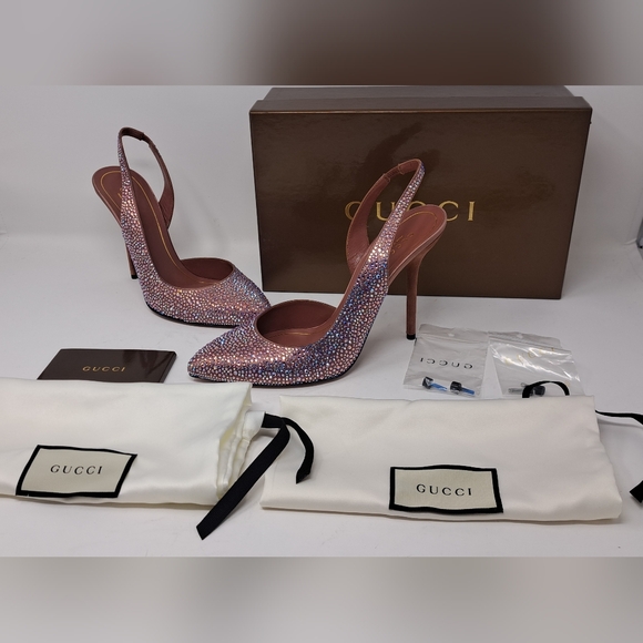 Gucci Shoes - NWOT Gucci Women's Desert Rose Crystal Silk Satin Slingback Pumps 38.5 EU 8.5 US